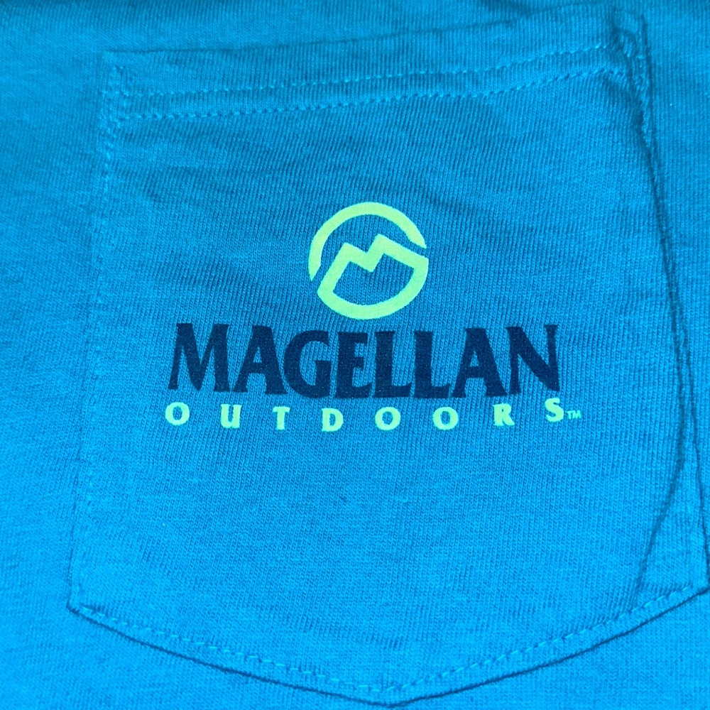 McGowan outdoors, blue T-shirt, size large men’s